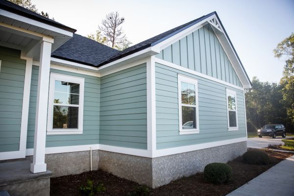 Residential Siding Repair in Lima
