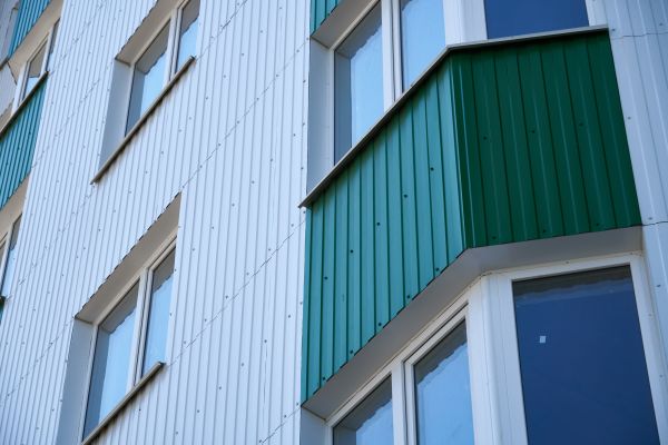 Building Siding Installation in Lima