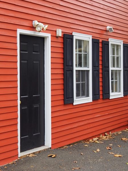 Cost of Red Vinyl Siding Installation in Lima