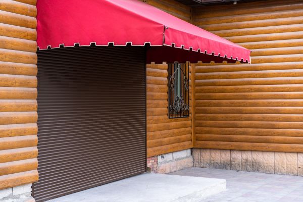 Hardwood Cladding Installation in Lima