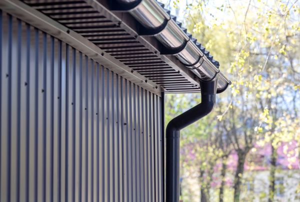 Sheet Metal Siding Repair in Lima