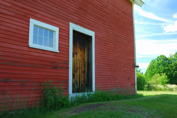 Wood Barn Siding Installation in Lima